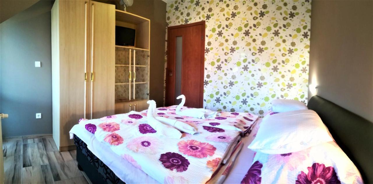 Fortuna Apartman Hajduszoboszlo Bagian luar foto