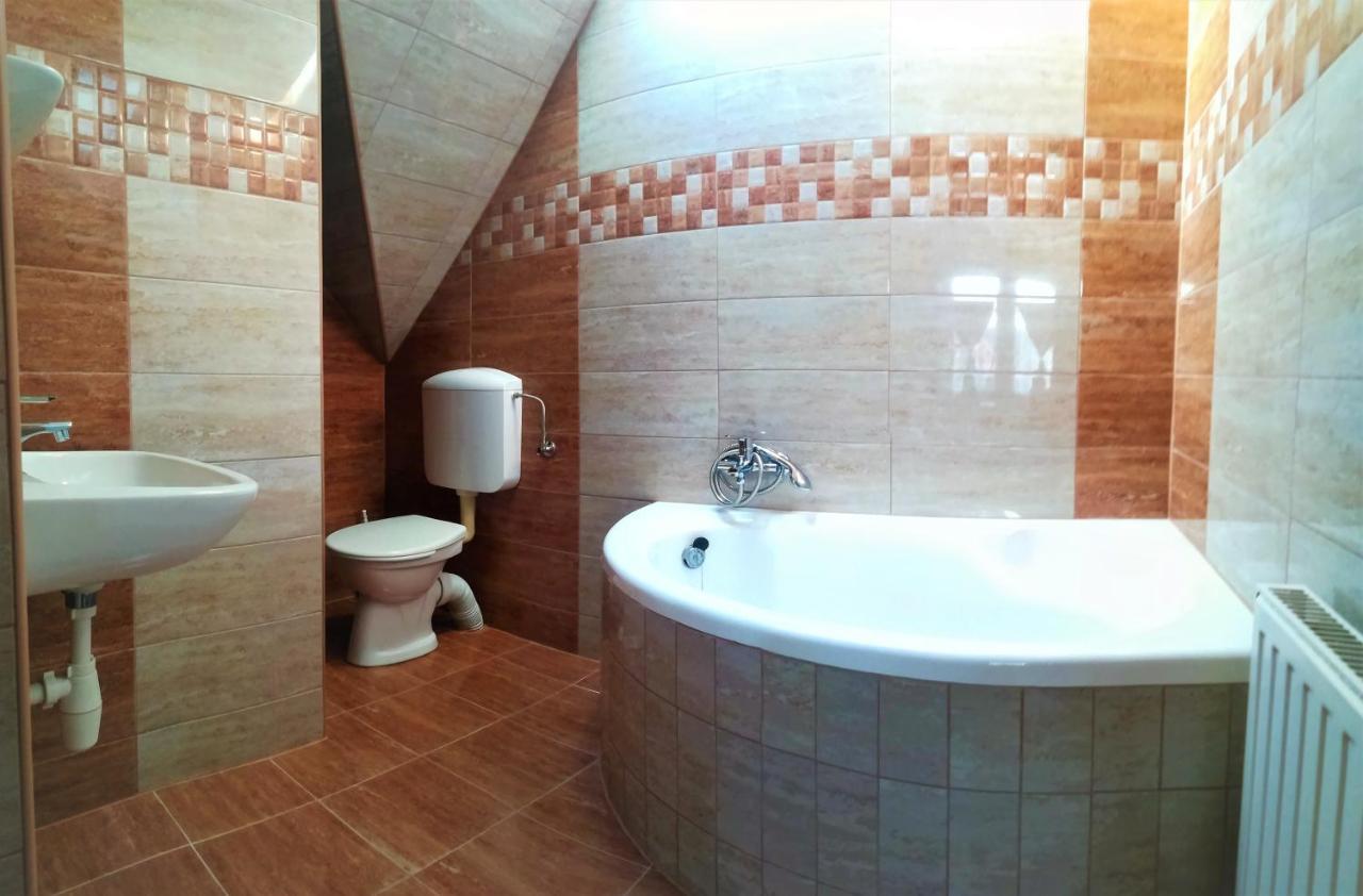 Fortuna Apartman Hajduszoboszlo Bagian luar foto