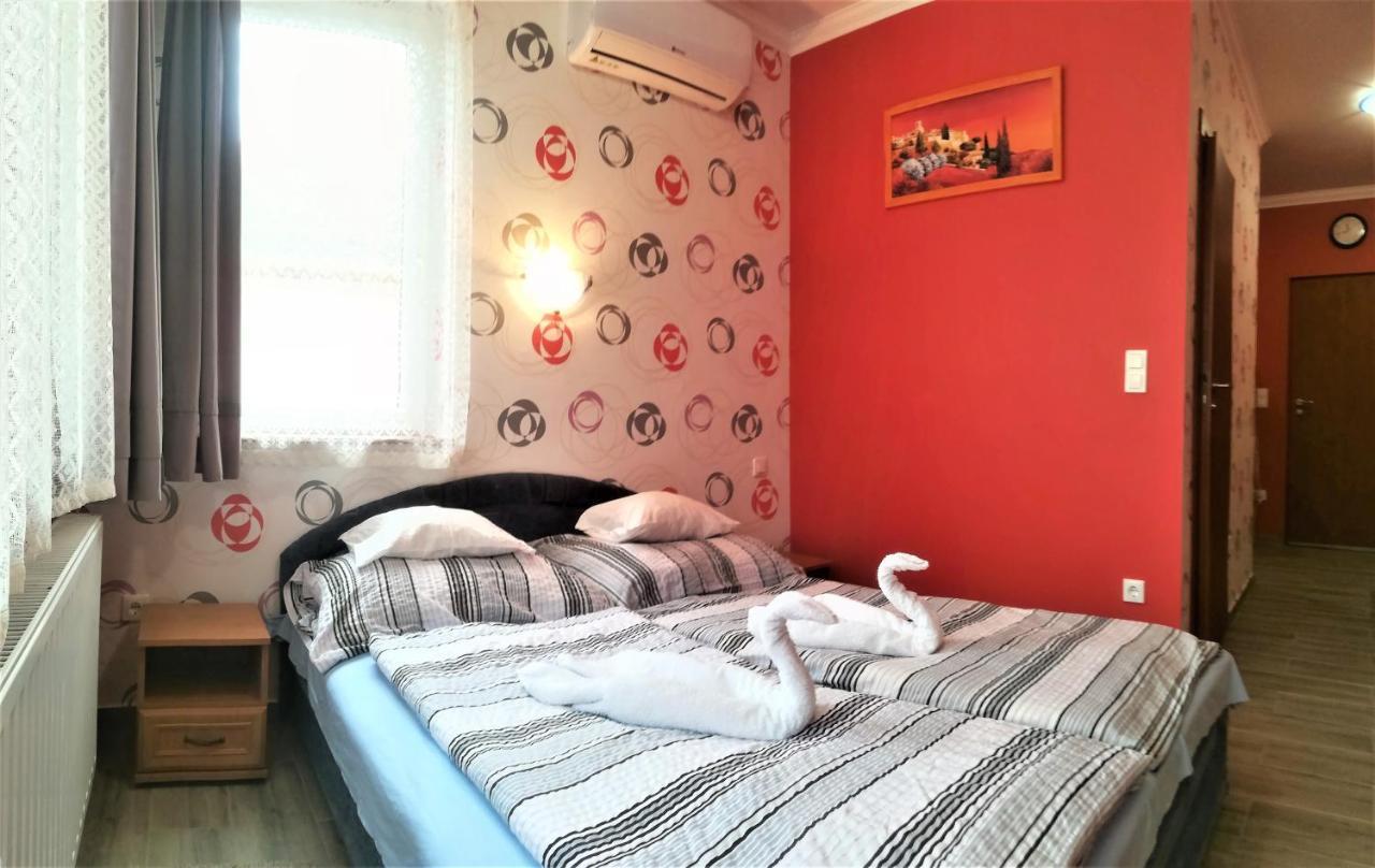 Fortuna Apartman Hajduszoboszlo Ruang foto