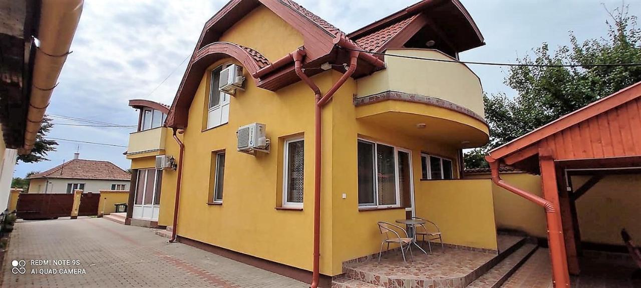 Fortuna Apartman Hajduszoboszlo Bagian luar foto