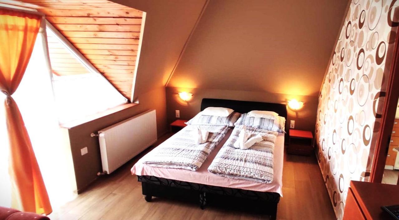 Fortuna Apartman Hajduszoboszlo Bagian luar foto