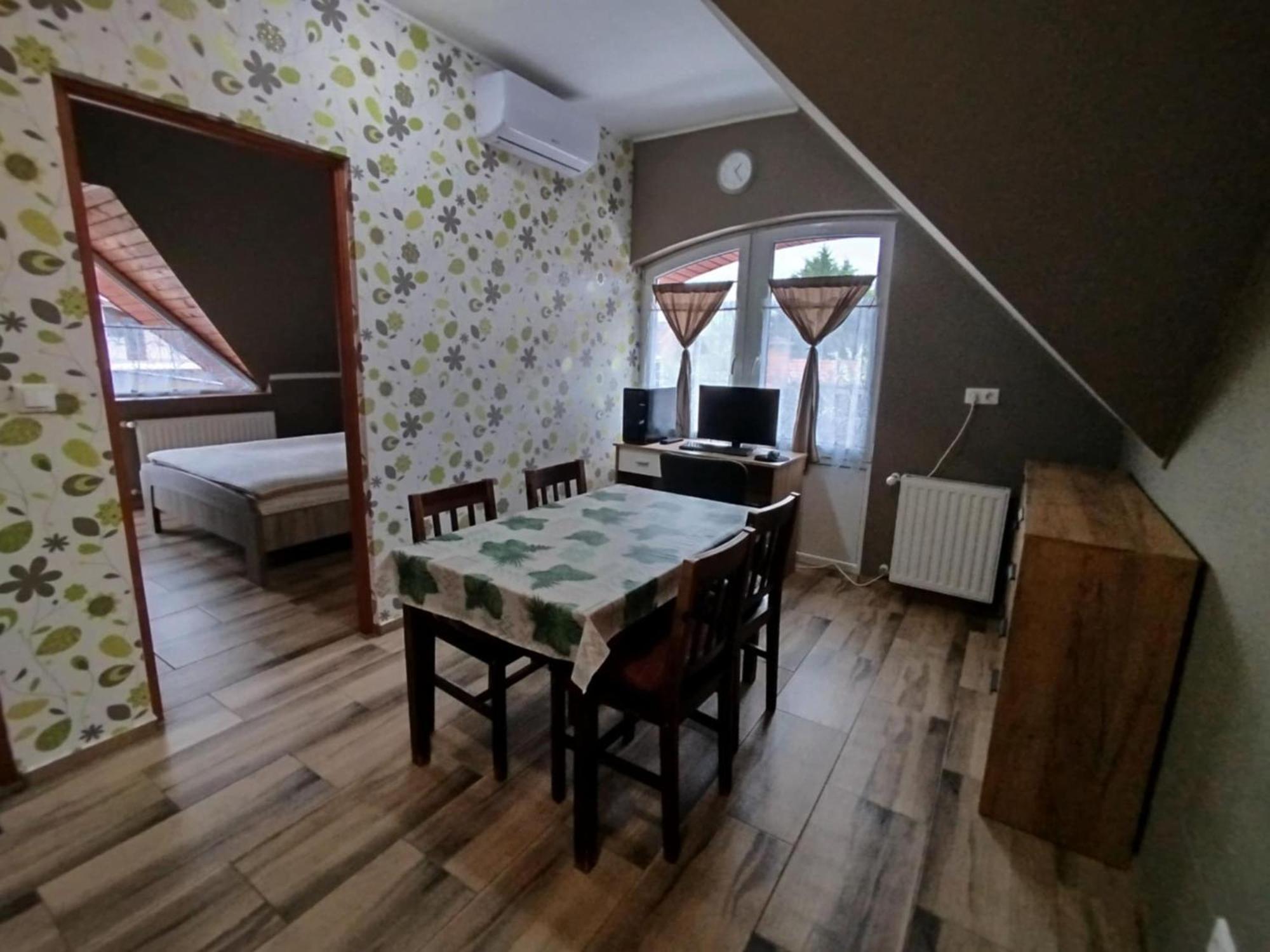 Fortuna Apartman Hajduszoboszlo Bagian luar foto